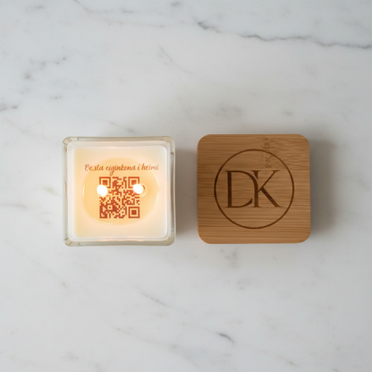 Sérsniðið kerti með QR-kóða og falnum skilaboðum